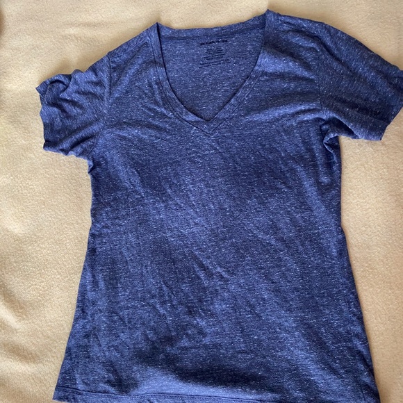 Lot of 6 t-shirts, perfect for the gym or lounge days. Size jr lg and xl - Picture 3 of 9